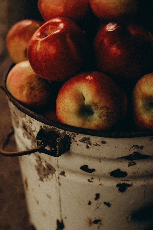 The Real Health Benefits of Apple Cider Vinegar (ACV)
